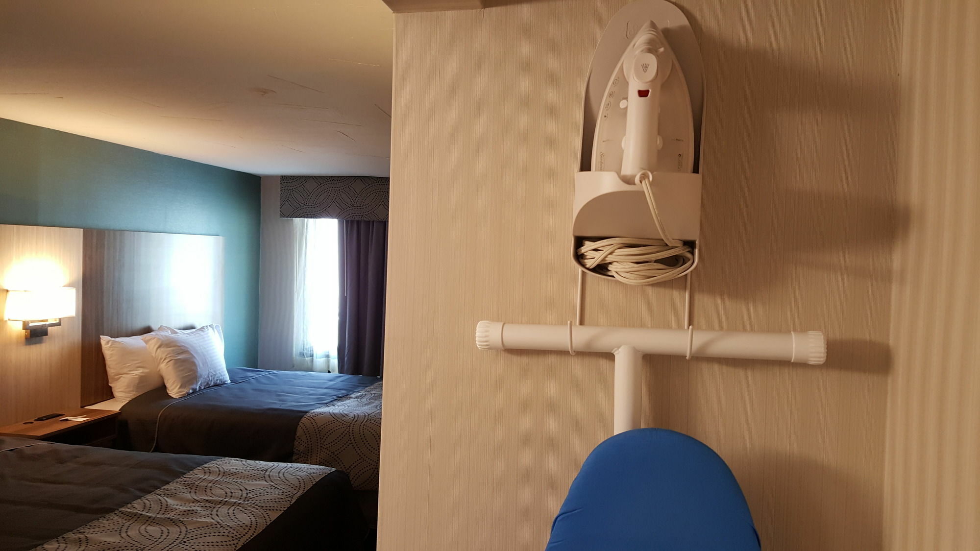 Aartpark Hotel Inn At Lewsiton Lewiston Bagian luar foto